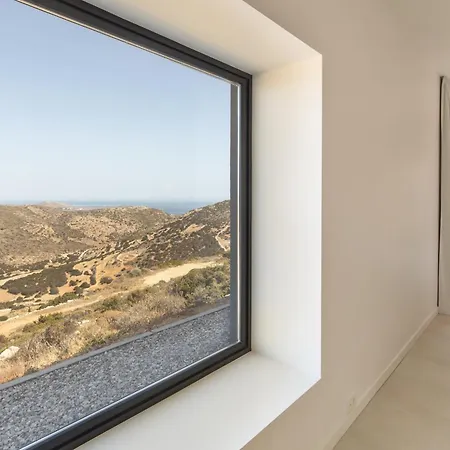 Moonhouse Paros * Kostos