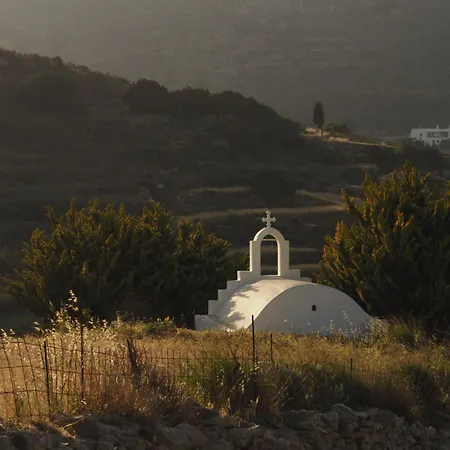 Moonhouse Paros Villa Kostos