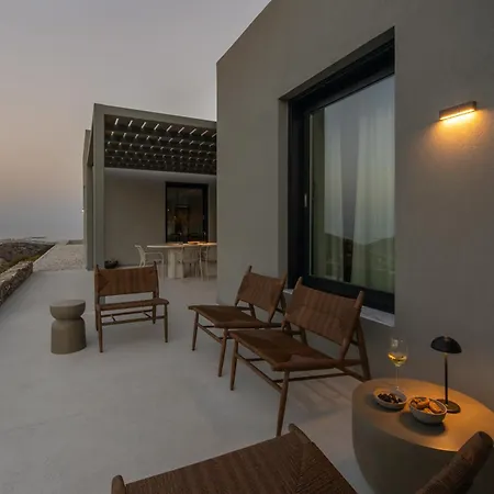 Moonhouse Paros * Kostos